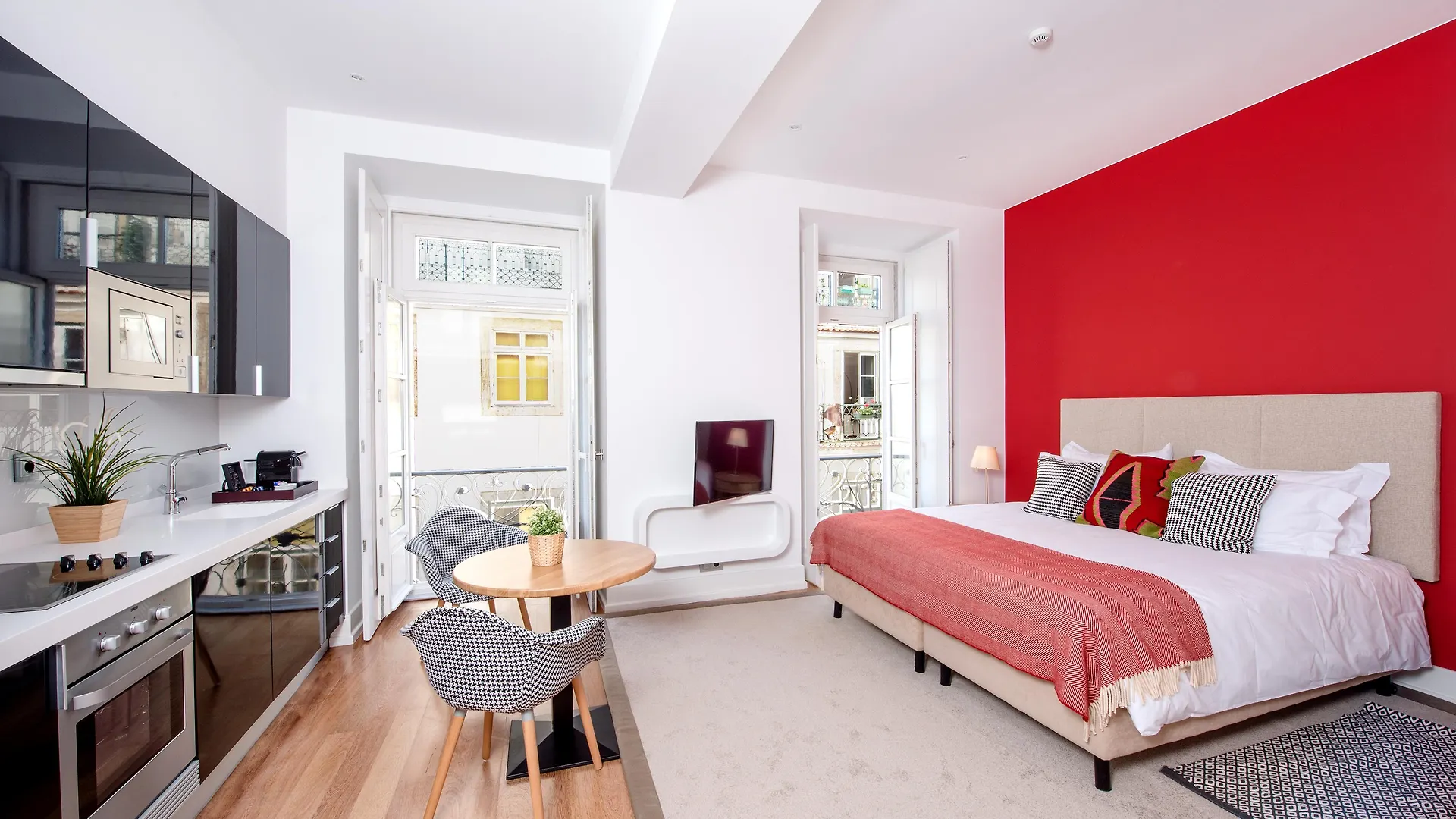 Martinhal Lisbon Chiado Family Suites 5*,  Portugal